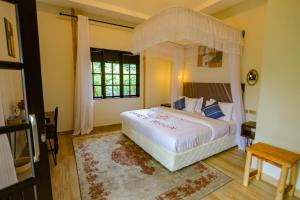 Meizi-Meera Eco Resort