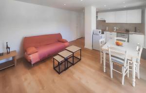 Nice Apartment In Palavas-Les-Flots