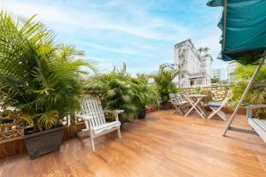 Woody House Saigon Center