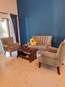 Royal Villa - Wennappuwa