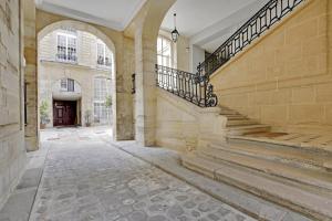 Pick A Flats Apartements with services in Louvre - Rue des Halles