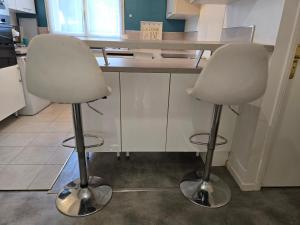 Appartements Sejour a Orly a 12 minutes d-Orly Airport et de Paris 14eme - AUX REFLETS PASTELS : photos des chambres