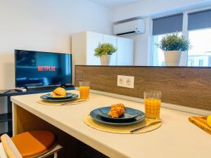 BOOK High Rise Studio by Cosher