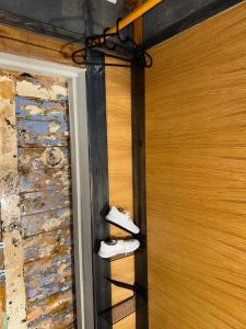 Swed Cab Embassy HoStel