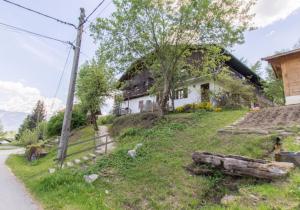 Appartements La Charbonniere : photos des chambres