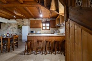 Vardiola Houses, close to Agios Sostis Beach, by ZanteWize