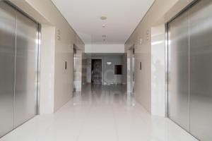 RedLiving Apartemen Majestic Point Serpong by Lucia