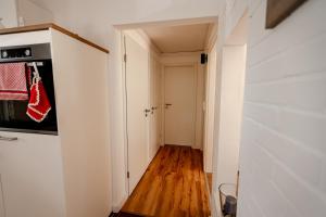 Gemütliches Holzhaus am Meer