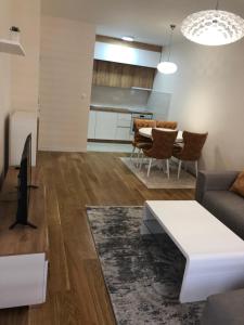 Central point Udoban stan u elitnom dijelu Podgorice