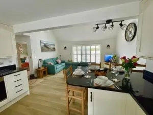 Sunny Bank - Sutcombe