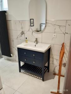 Sainte Cécile 1- Appartement spacieux et lumineux