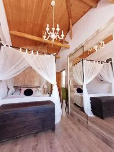 Παραδοσιακό πέτρινο σπίτι - Mesókampos