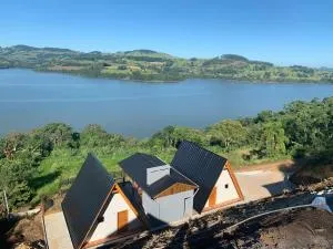 Chalés Paraíso do Lago - 埃雷欣