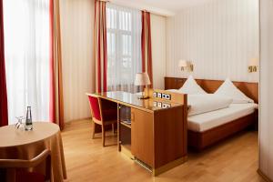 Double Room room in Hotel Zum Schiff