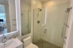 Modern 2BR king office, Nob Hill by UnionSq FiDi
