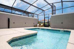 Pro decor Disney Resort style FREE Waterpark 4467