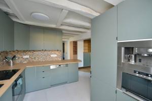 Maison entièrement rénové de 4 pièces
