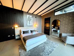 Rooca Habitat Guatape