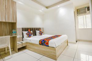 Via Luxury Inn Adarsh Nagar