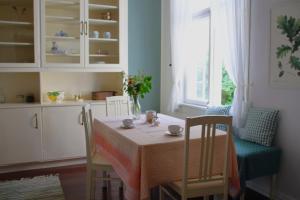 Old Wooden House apartment in central Tammisaari