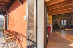 Charming Villa with Private Pool in Vesime