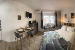 BACH studio BALNEO au calme parking gratuit