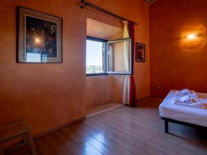 Tuscan Tempo Cozy Medieval Apt in Chianti