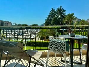 My Resid Appart Cannes Marina vue Piscine