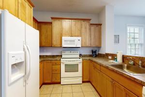 Village of Five Points --- 33322 E Chesapeake St UNIT 46