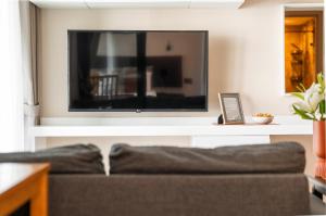 Title V Summer Dream Pool View Gym Hammam