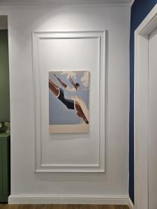 Lazy Cat between the Main Square and New Bazaar