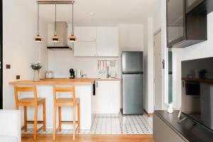 Title Halo Tenderness Naiyang Pool View Gym