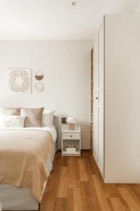 Title Halo Tenderness Naiyang Pool View Gym