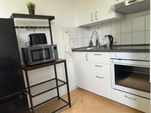 Schönes Studioapartment Uni Nähe, WLAN, 4 Gäste