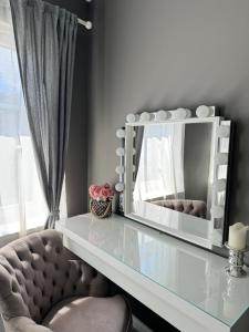 Brother street apartment