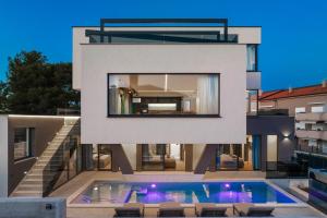 Luxus Villa Nerra in Medulin mit Meerblick