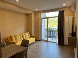 Gonio N302,2 Beachfront Mountain view apartment