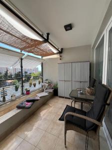 Top Apartment Sunny day Split