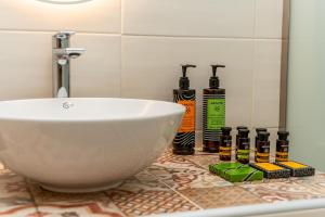 Endless East Luxury House