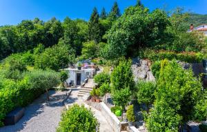 2 Bedroom Lovely Apartment In Rukavac 