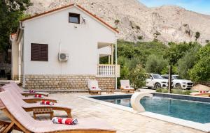 Beautiful Home In Pag