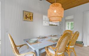 3 Bedroom Nice Home In Liseleje