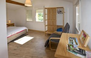 1 Bedroom Gorgeous Home In Caromb