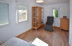 1 Bedroom Gorgeous Home In Caromb
