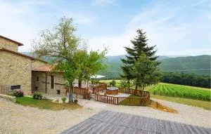 Beautiful Home In Bibbiena With Wifi - Chitignano