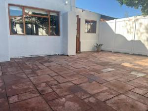 Cosy Cottage on Newlands Rd