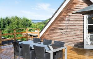 3 Bedroom Nice Home In Børkop