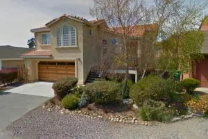 555 Lancaster St. - San Simeon