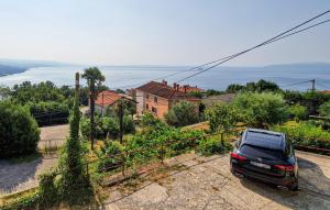 Lovely Apartment In Pobri With Wifi