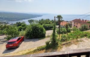 Lovely Apartment In Pobri With Wifi